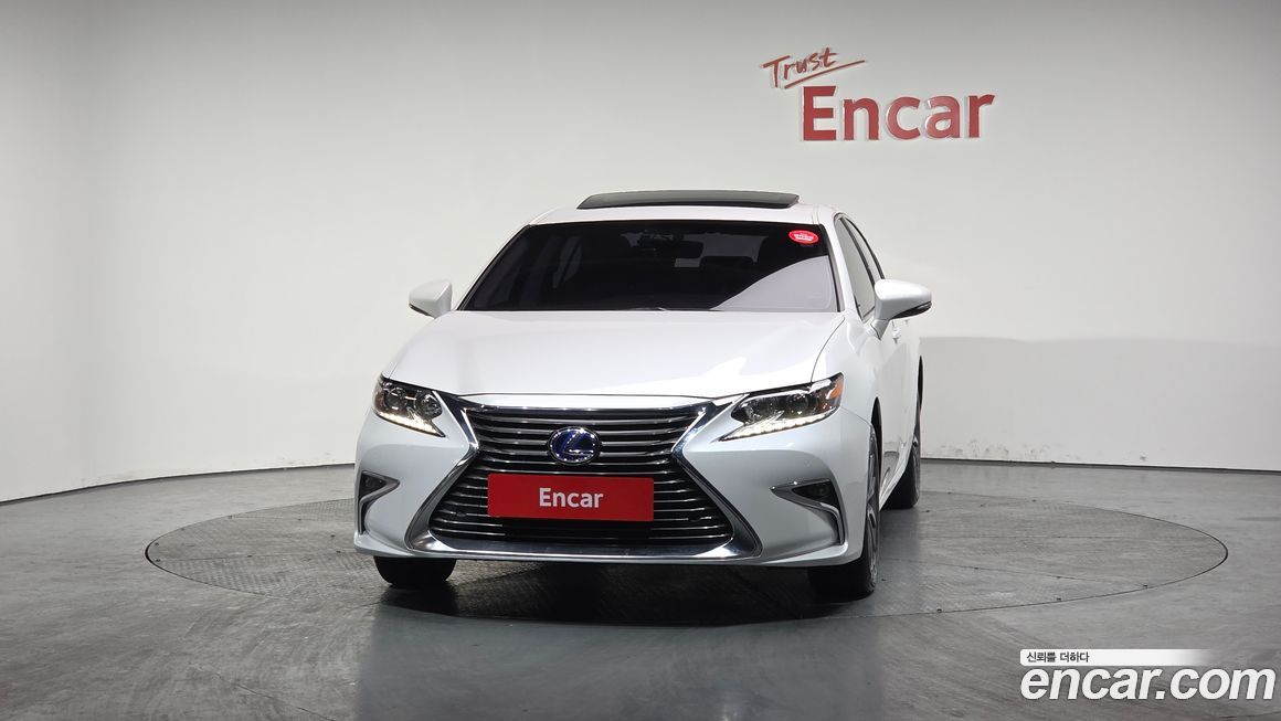 Lexus ES 2017