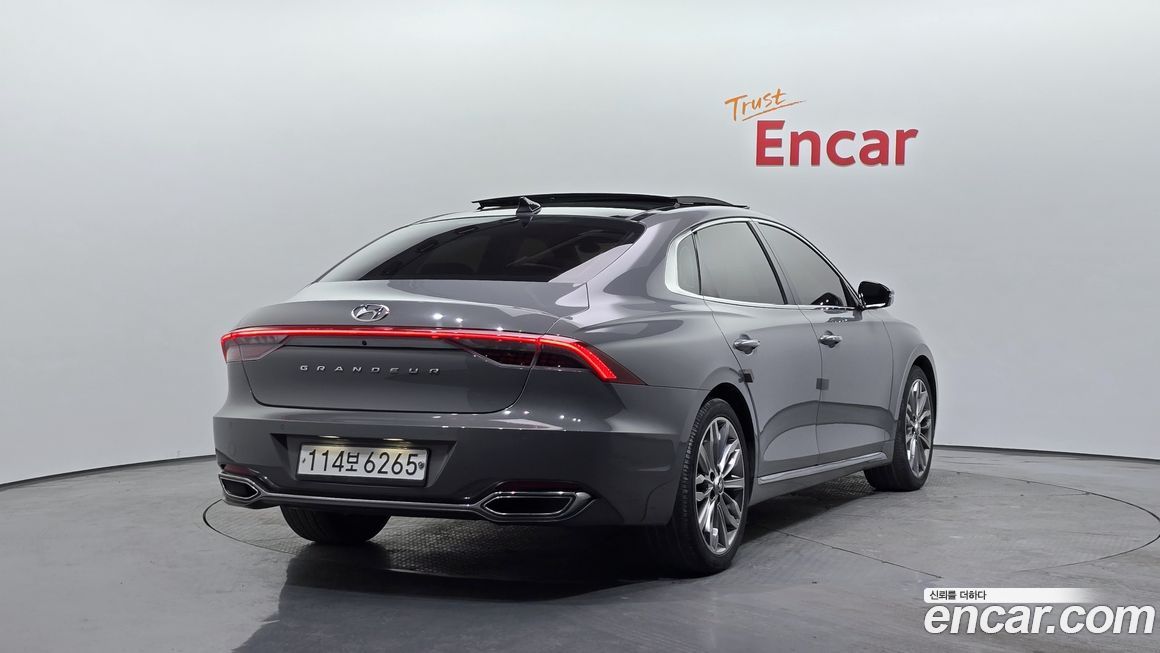 Hyundai Grandeur 2020