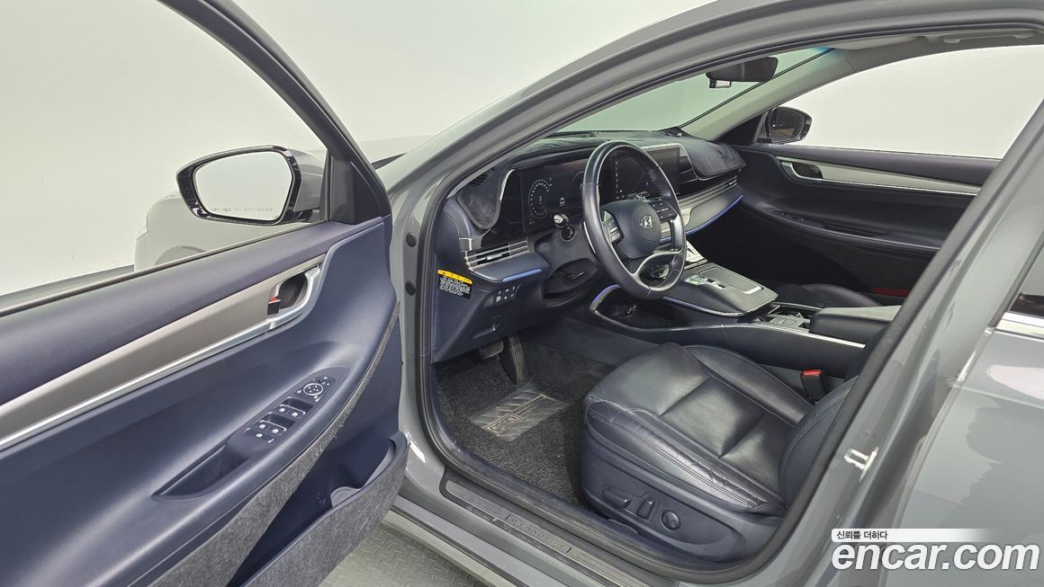 Hyundai Grandeur 2020