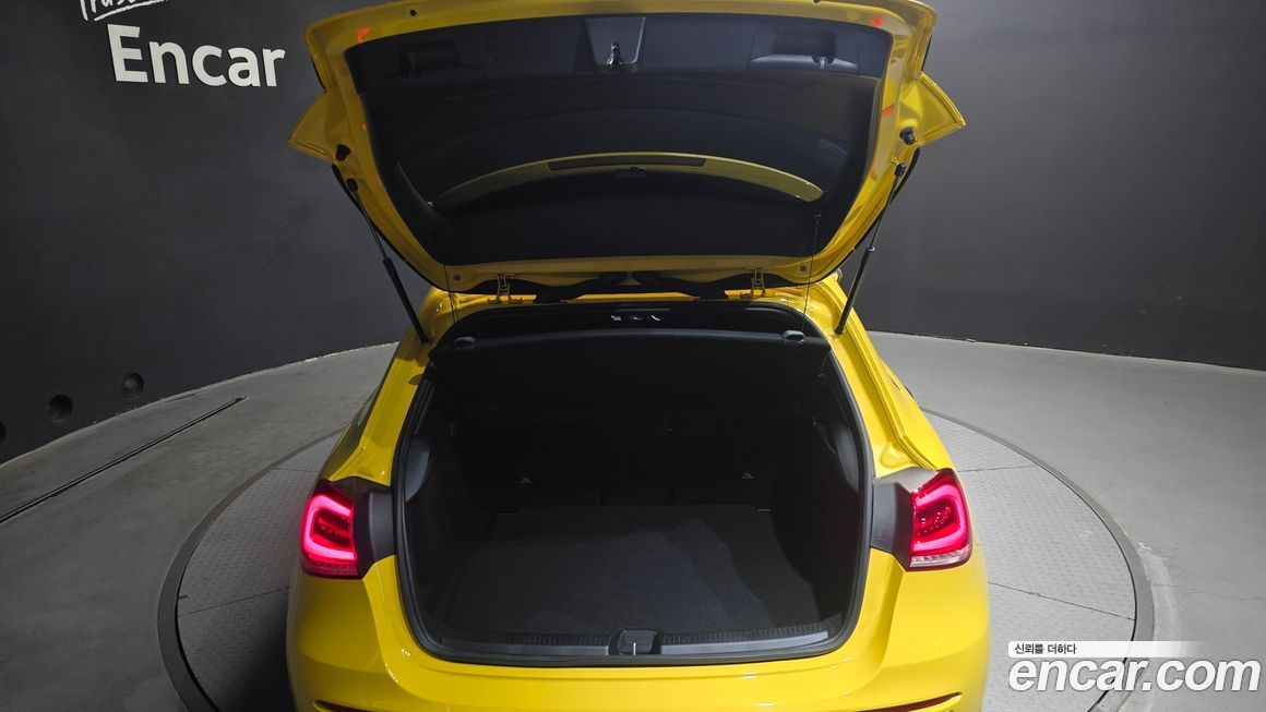 Mercedes-Benz A-Class 2022