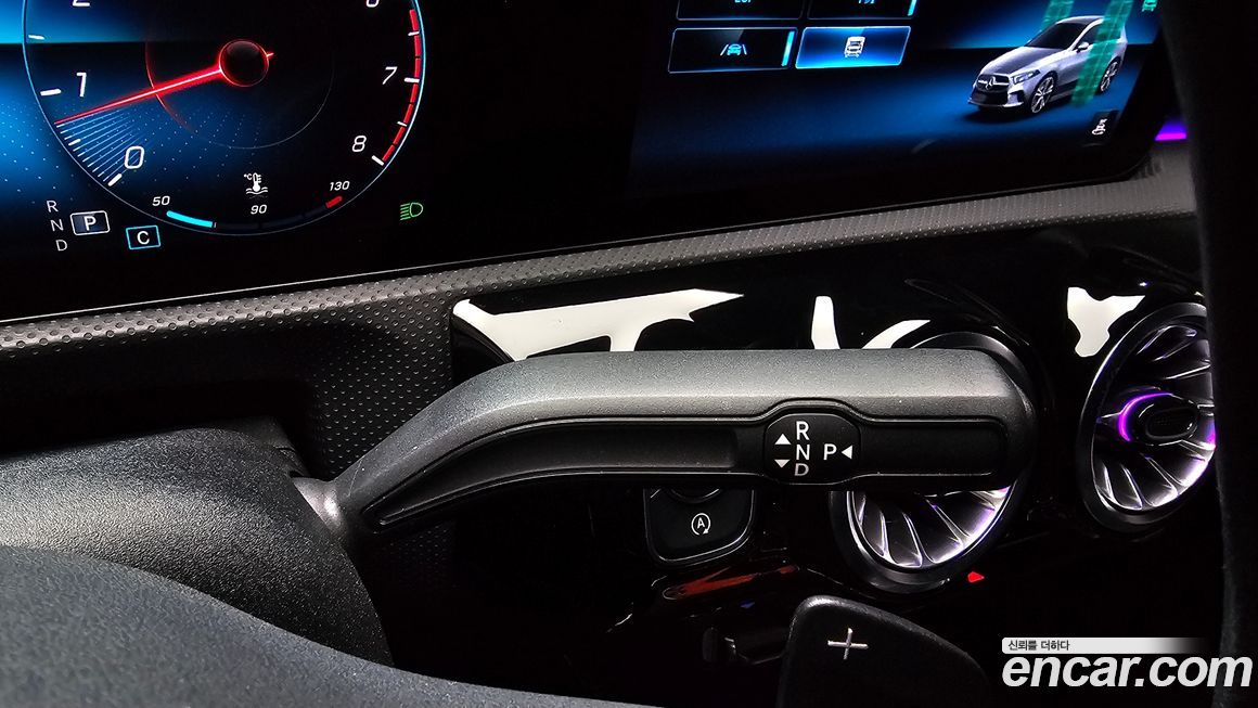 Mercedes-Benz A-Class 2022