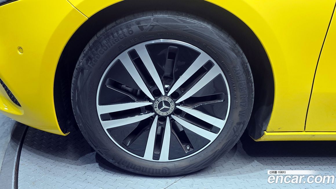 Mercedes-Benz A-Class 2022