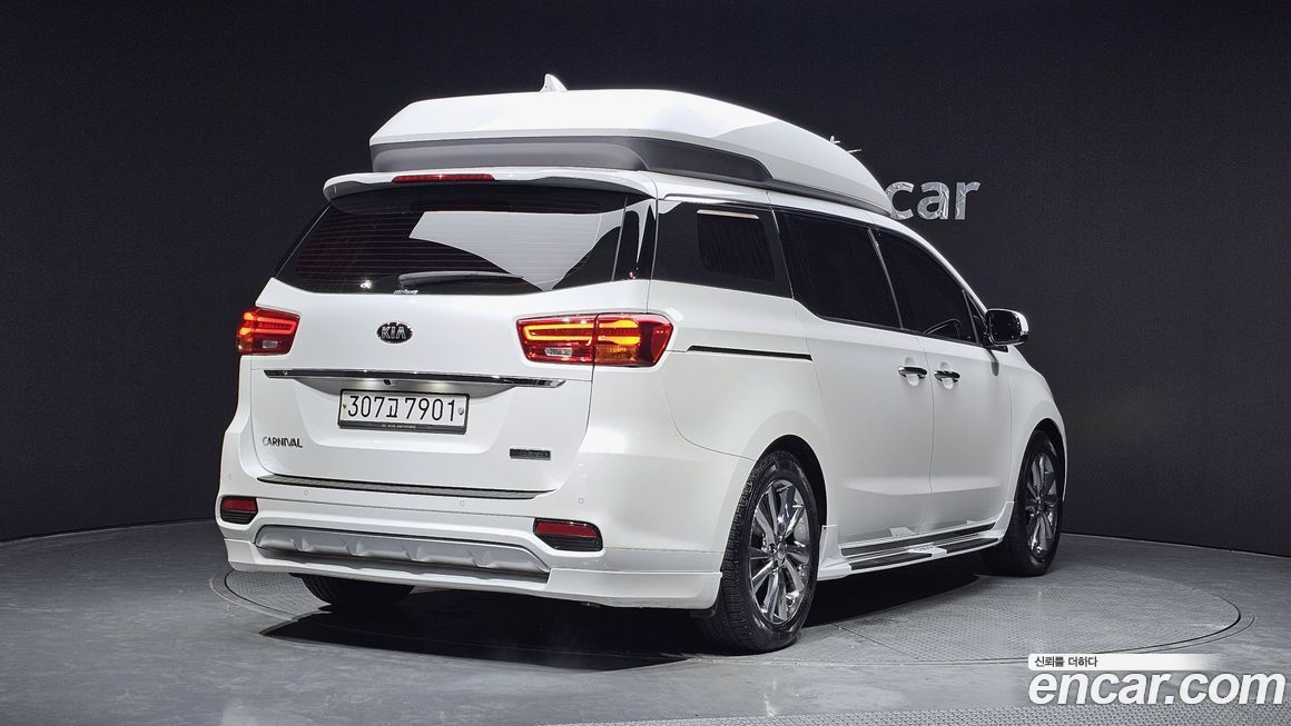 Kia Canival 2020