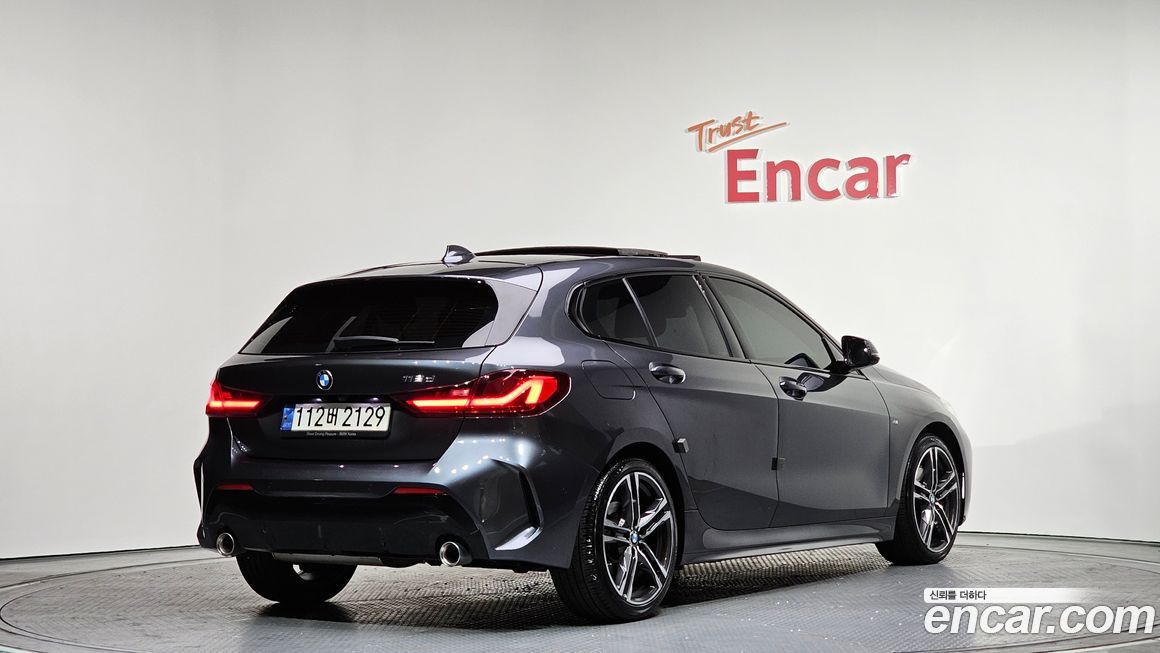 BMW 1-Series 2021
