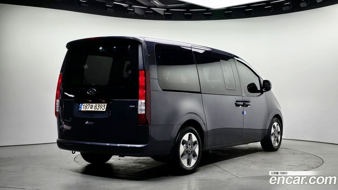 Hyundai Staria 2023