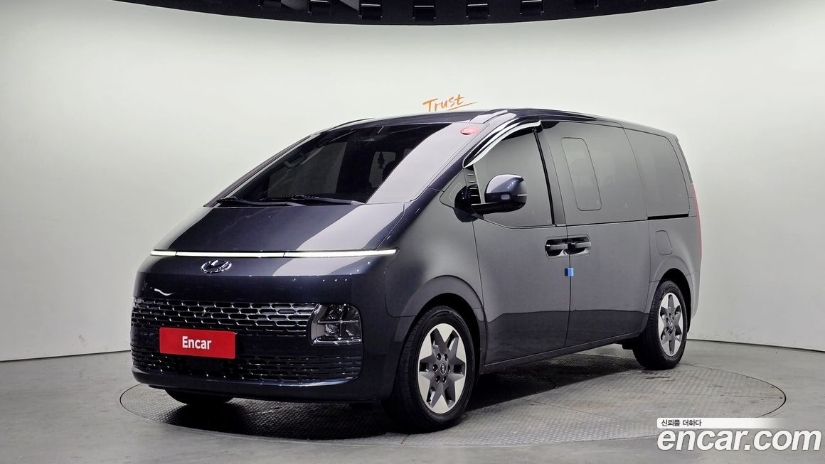 Hyundai Staria 2023