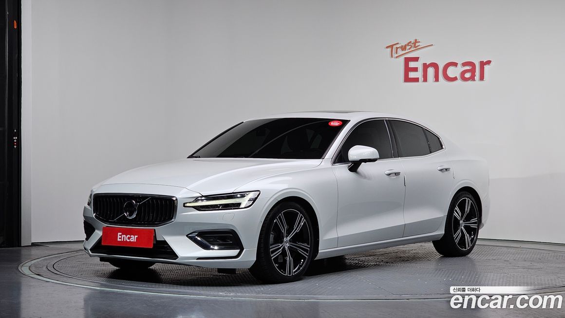 Volvo S60 2020