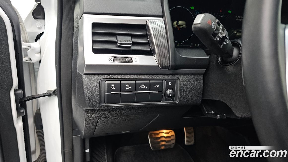 KG_Mobility_Ssangyong Rexton 2021