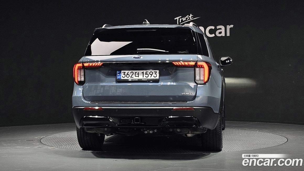 Ford Explorer 2025
