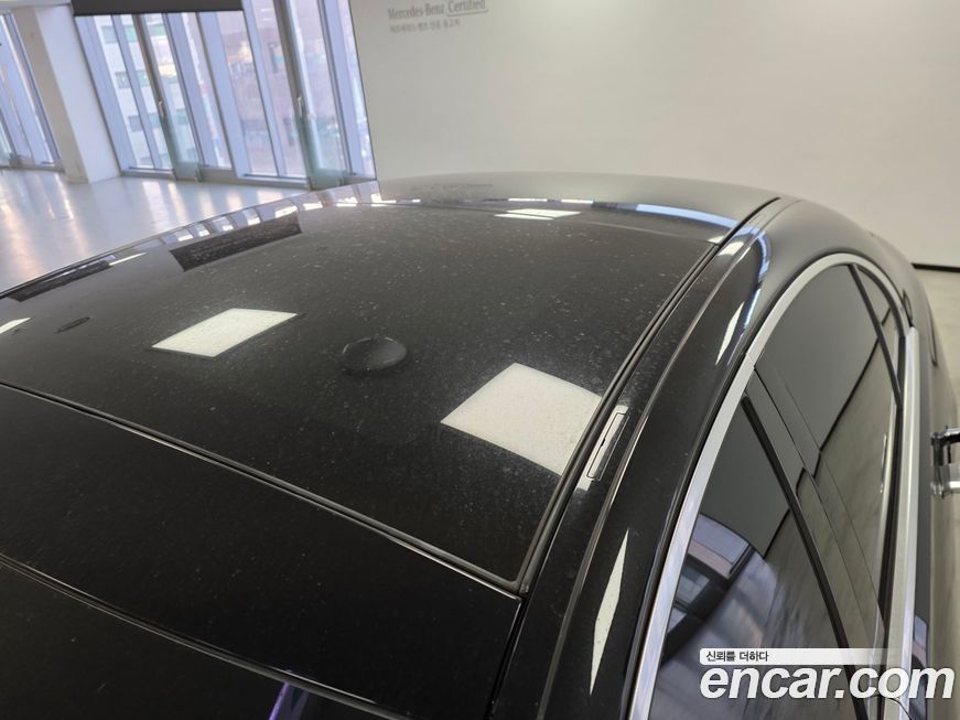 Mercedes-Benz S-Class 2021