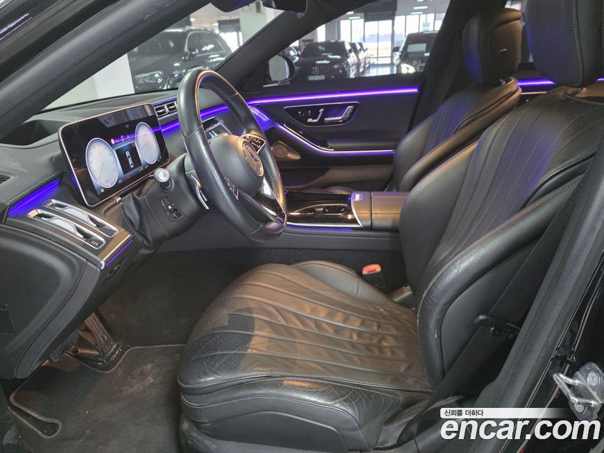 Mercedes-Benz S-Class 2021