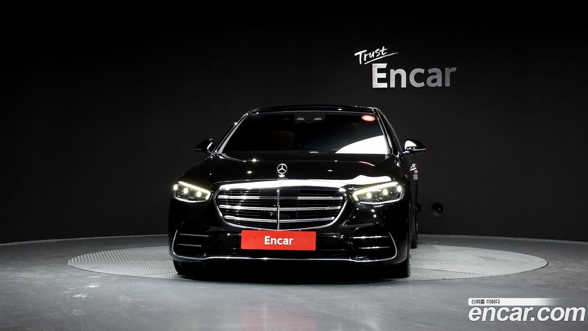 Mercedes-Benz S-Class 2022
