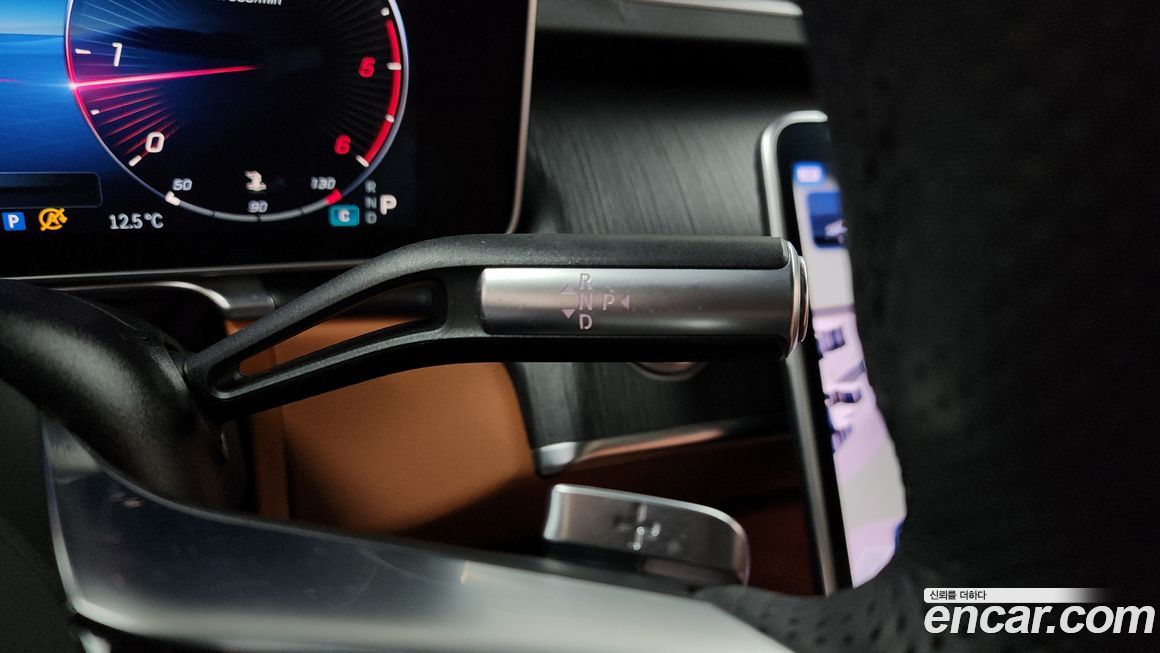 Mercedes-Benz S-Class 2022