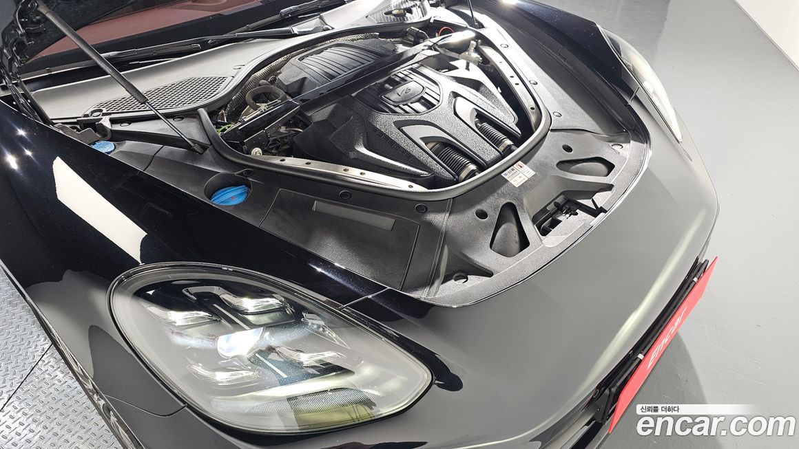Porsche Panamera 2022