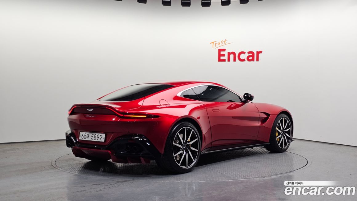 Astonmartin Vantage 2019