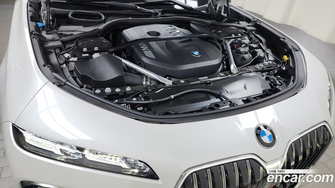 BMW 7-Series 2024