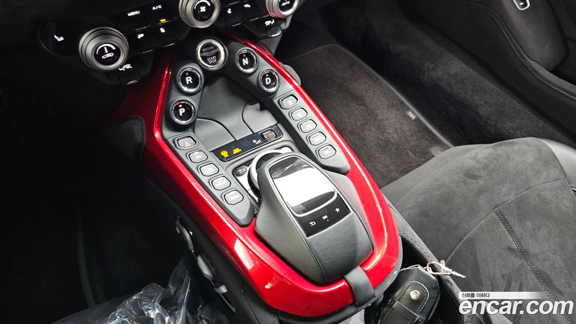 Astonmartin Vantage 2019