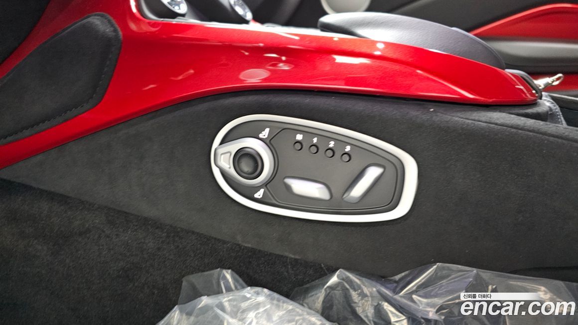 Astonmartin Vantage 2019