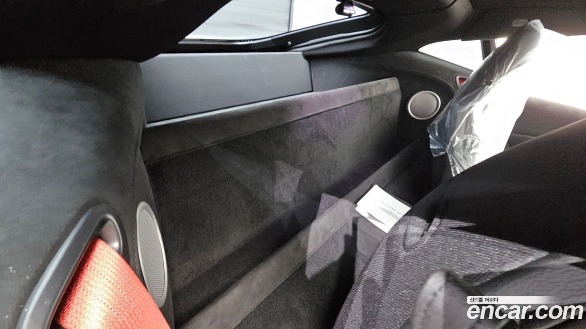 Astonmartin Vantage 2019