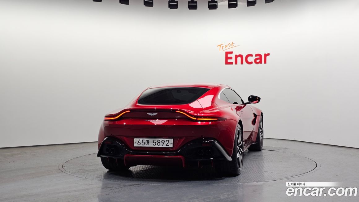 Astonmartin Vantage 2019