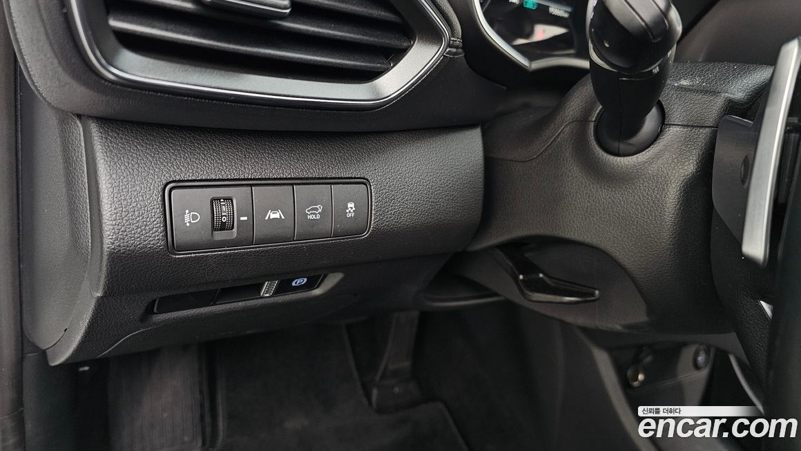 Hyundai Santafe 2022