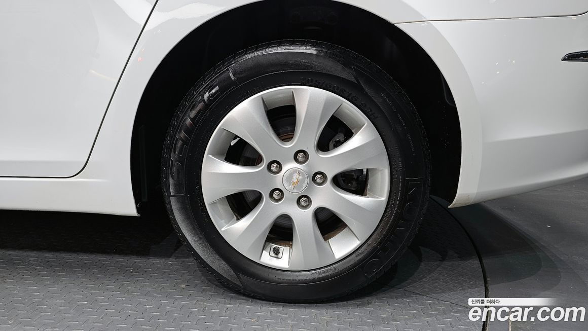 ChevroletGMDaewoo Cruze 2015