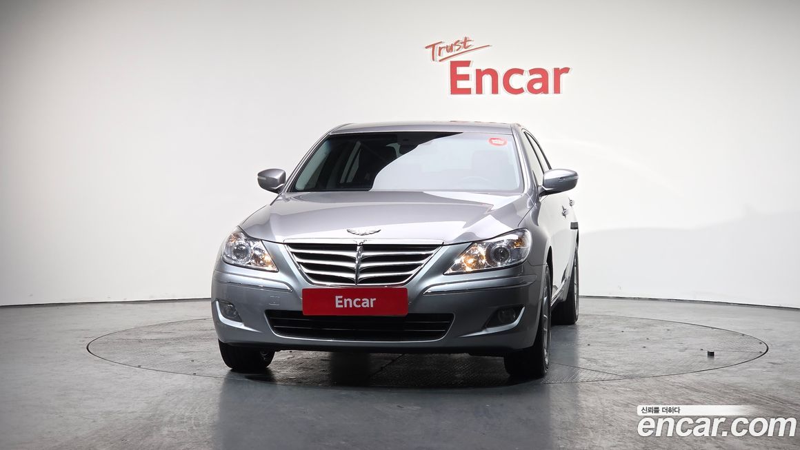 Hyundai Genesis 2010