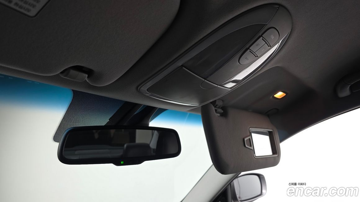 Hyundai Genesis 2010