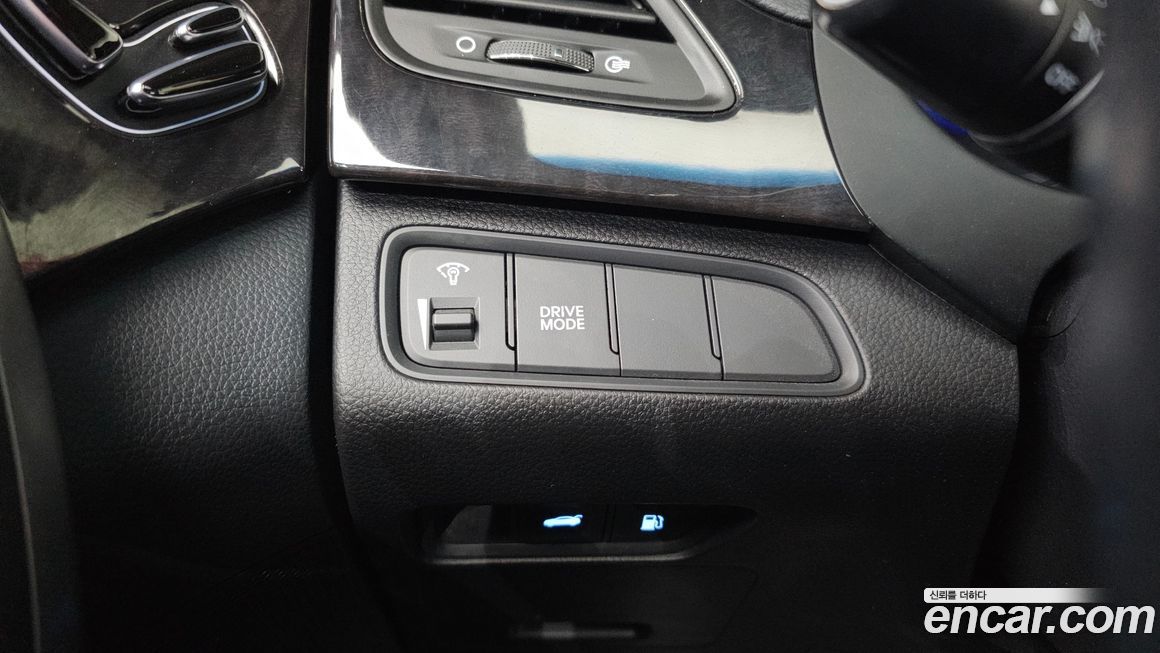 Hyundai Grandeur 2015