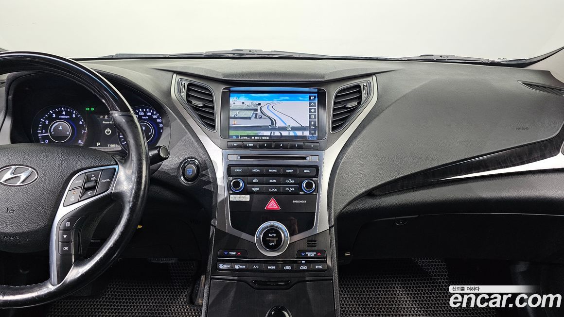 Hyundai Grandeur 2015