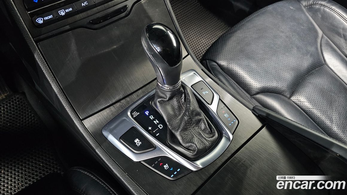 Hyundai Grandeur 2015