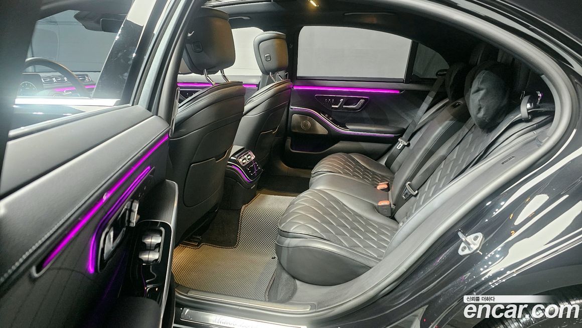 Mercedes-Benz S-Class 2023