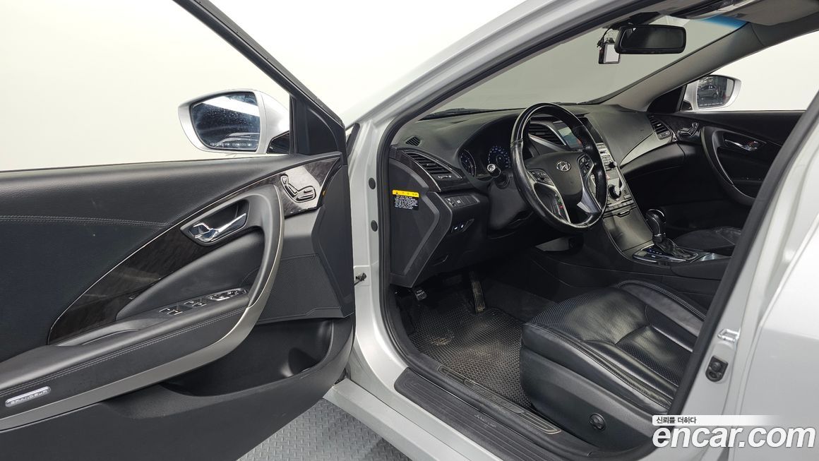 Hyundai Grandeur 2015