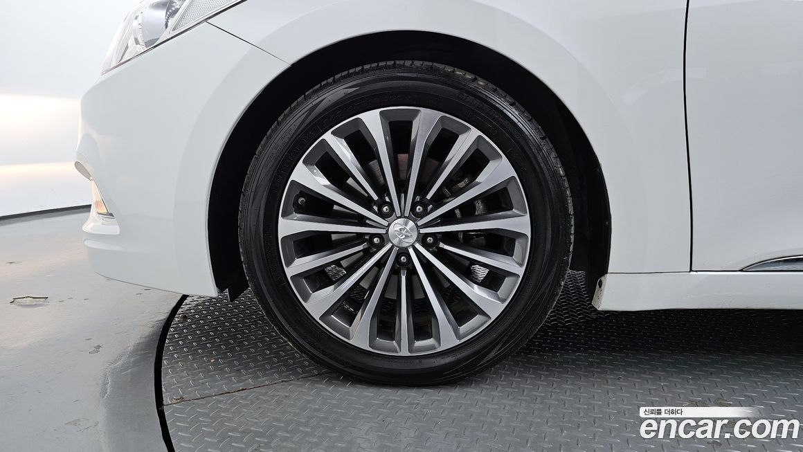 Hyundai Grandeur 2014