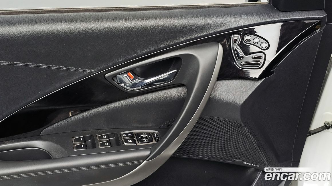 Hyundai Grandeur 2014