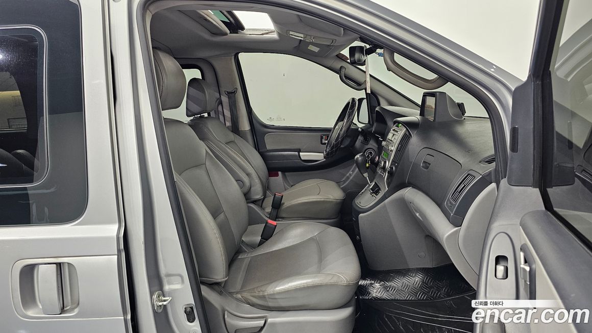 Hyundai Starex 2015