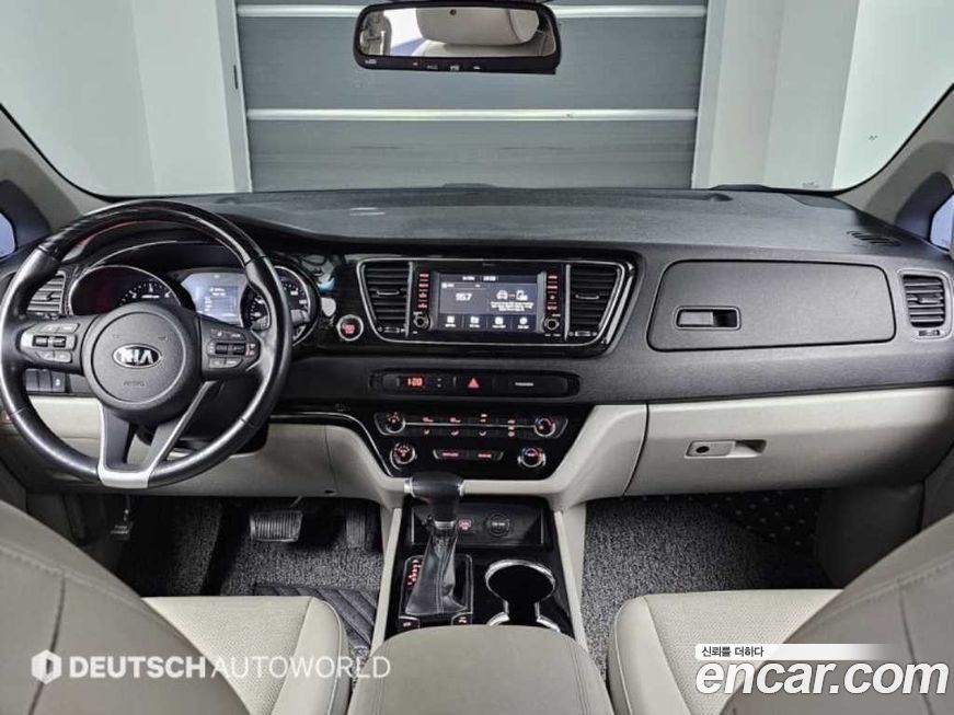 Kia Canival 2019