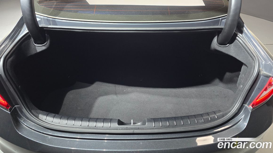 Hyundai Grandeur 2019