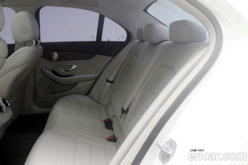 Mercedes-Benz C-Class 2015