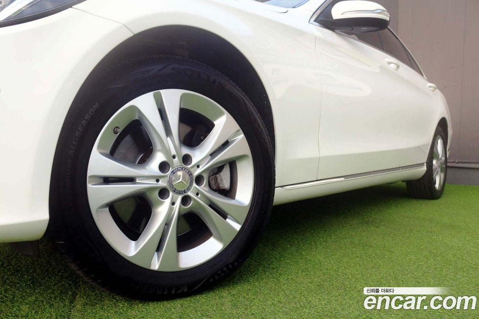 Mercedes-Benz C-Class 2015