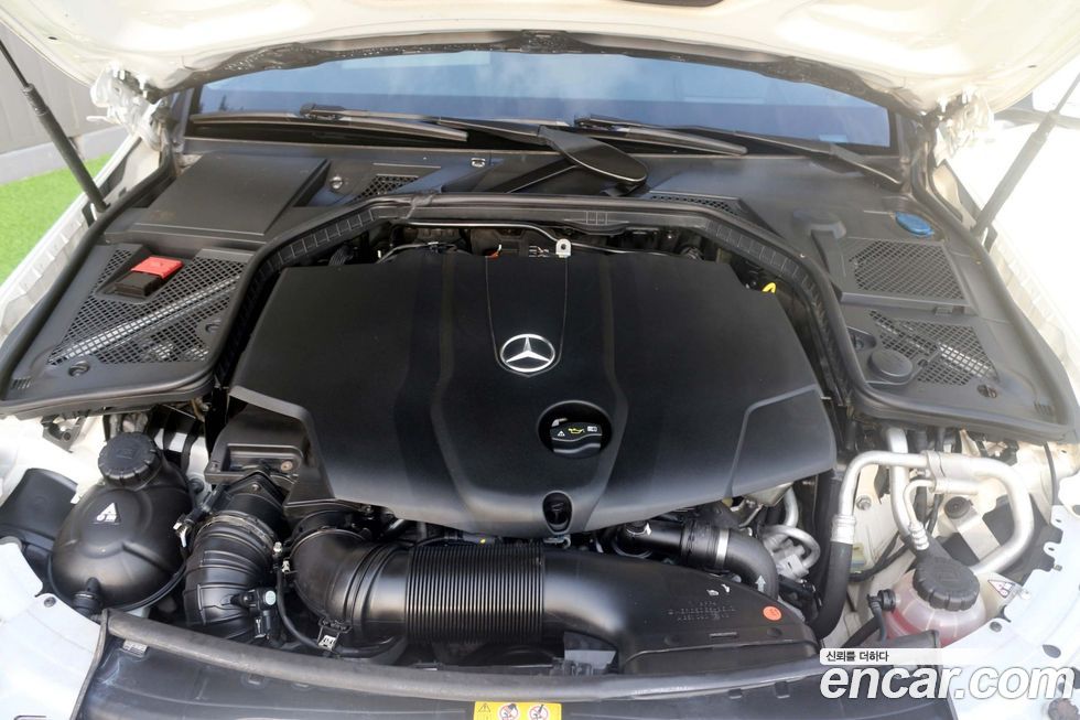 Mercedes-Benz C-Class 2015