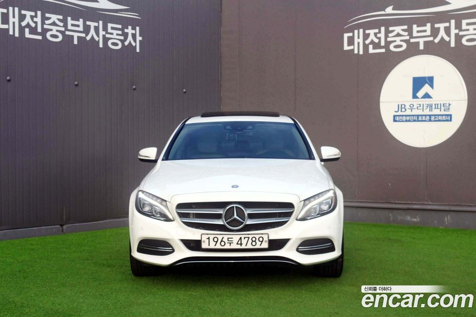 Mercedes-Benz C-Class 2015