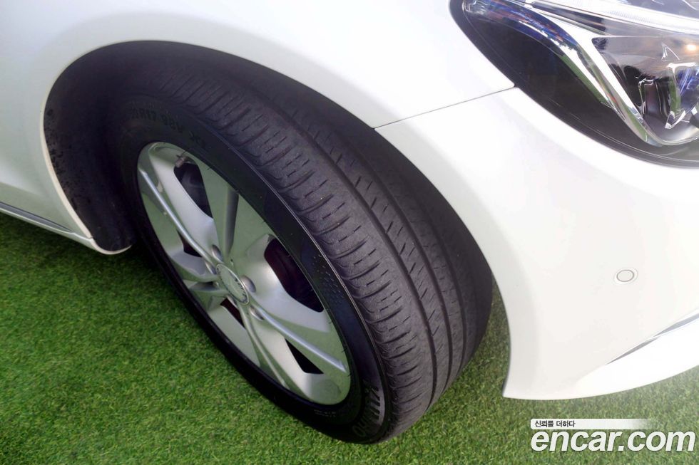 Mercedes-Benz C-Class 2015