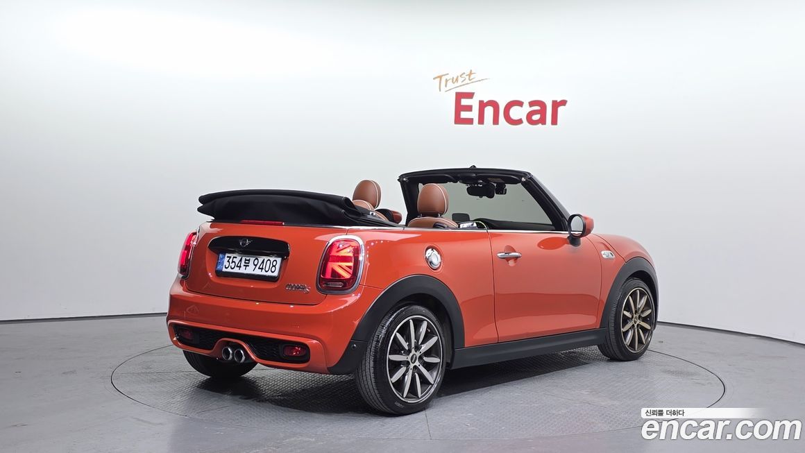 Mini Cooper Convertible 2021
