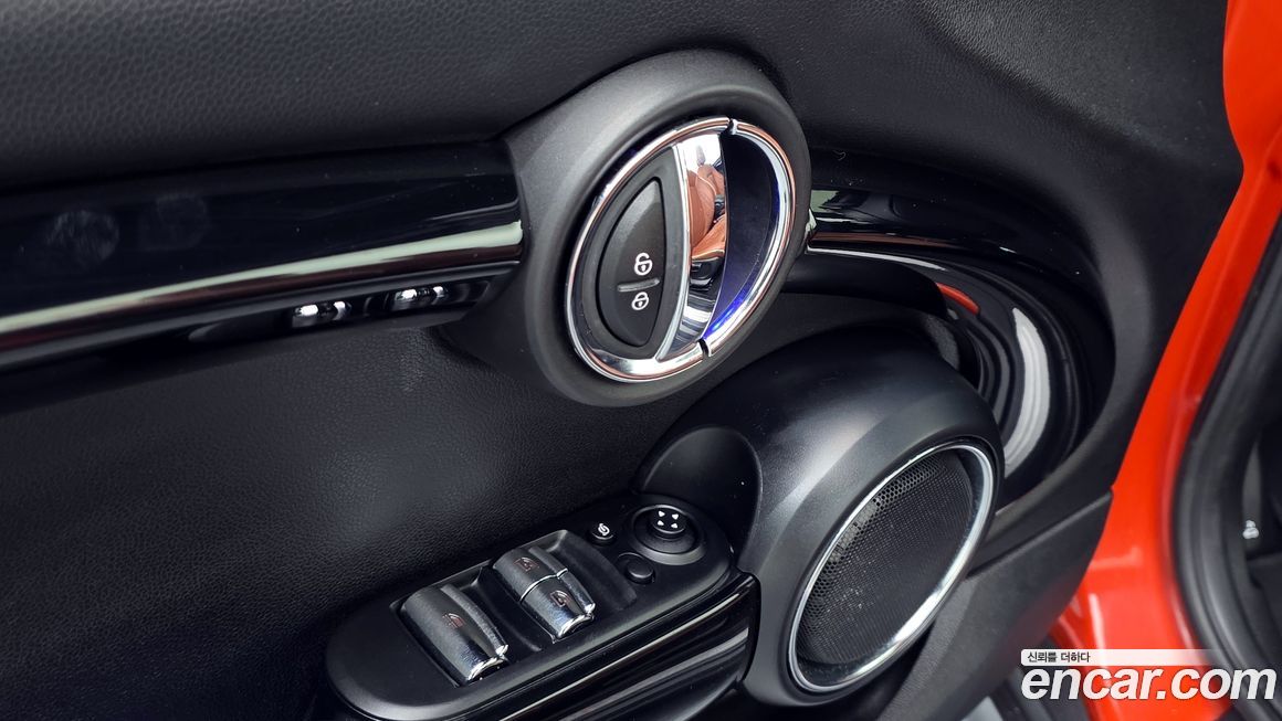 Mini Cooper Convertible 2021