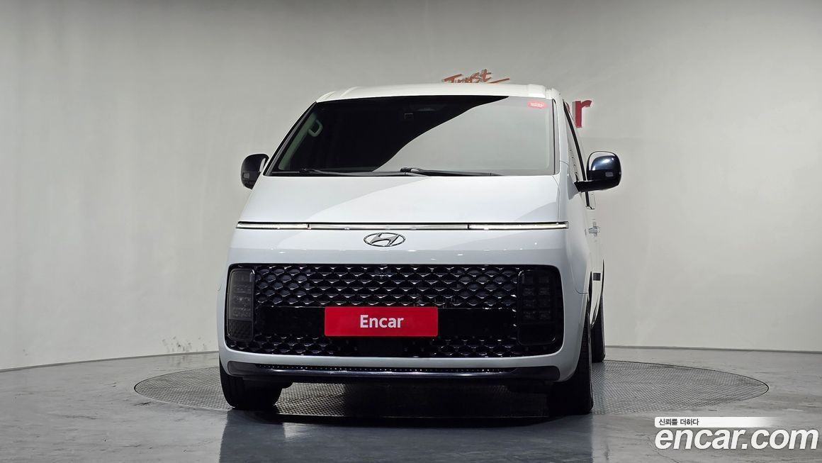 Hyundai Staria 2023