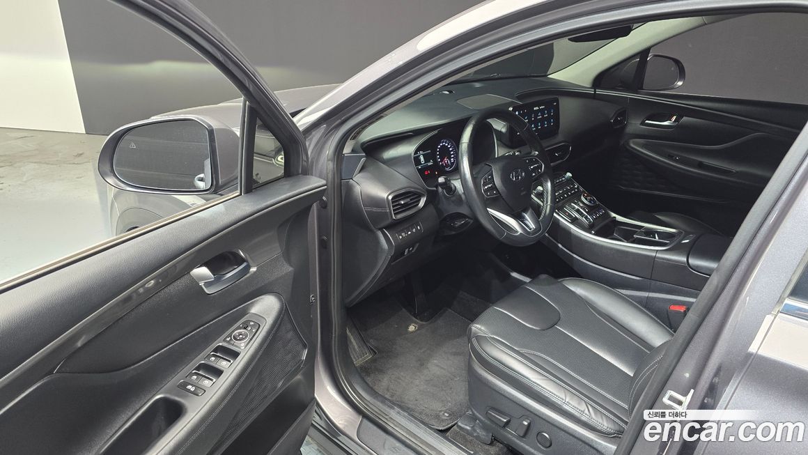 Hyundai Santafe 2023