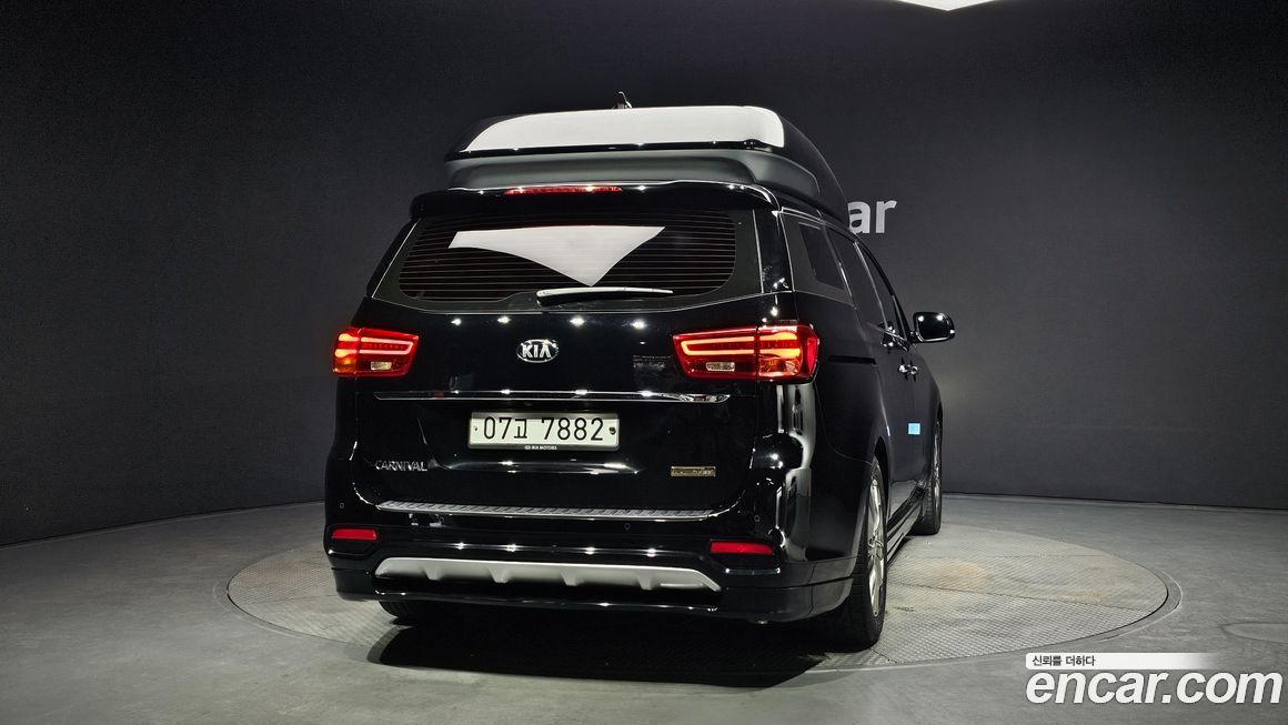 Kia Canival 2019
