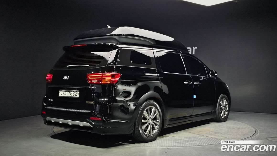 Kia Canival 2019