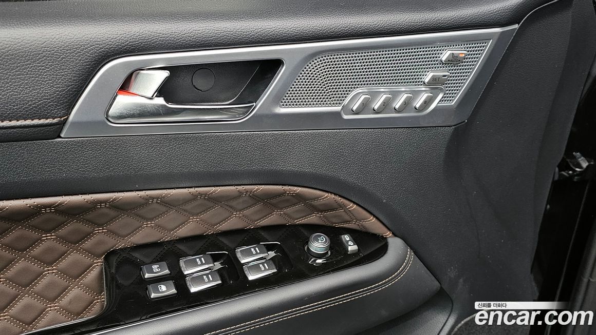 KG_Mobility_Ssangyong Rexton 2021